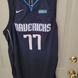 Luca Doncic NBA Dallas Mavericks Nike Engineered C